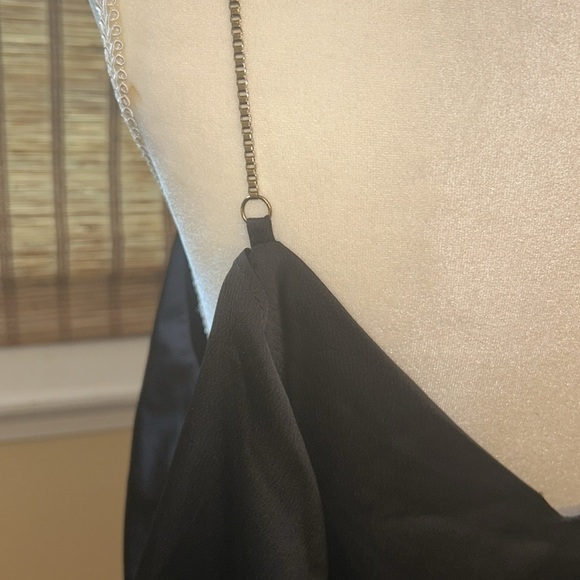 TOPSHOP  Camisole with Shoulder Chain. Size 12  NWT - Picture 5 of 5